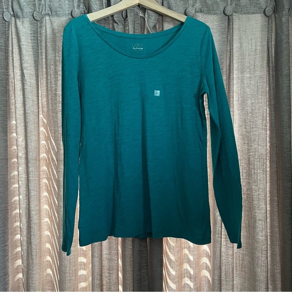 NWT LOFT Teal Long Sleeve Women's Top Size Medium - Picture 2 of 11